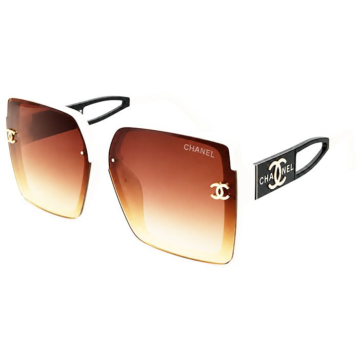 CHANEL Women Oversized Square Sunglasses – Black Frame with Brown Gradient Lenses